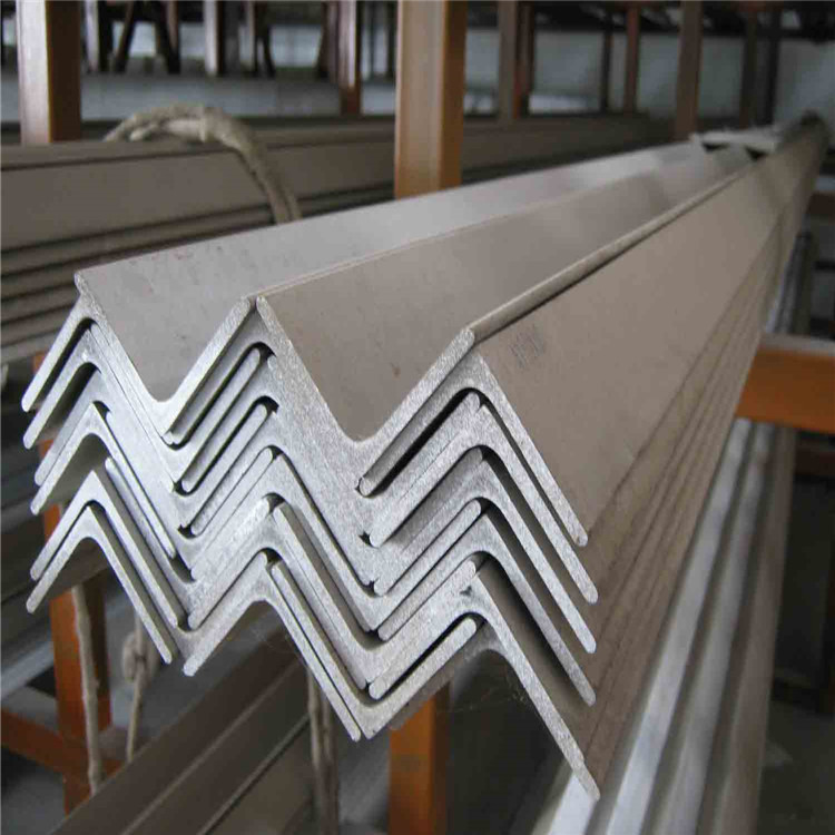 广西不锈钢角钢的用途及主要优势